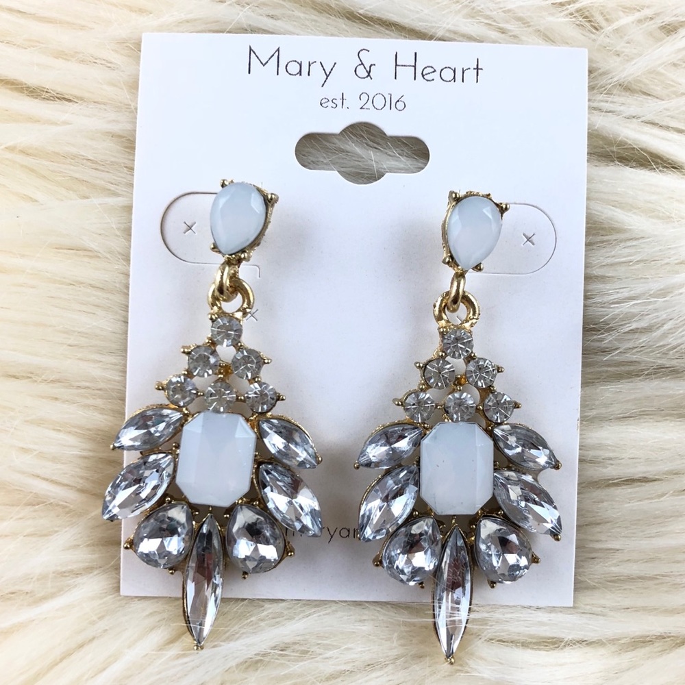 SALE 👀 Crystal Studded Statement Drop Earrings - Picture 2 of 7